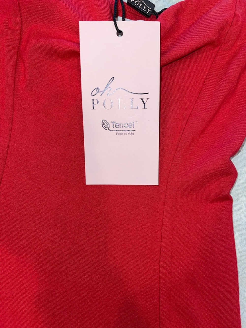 Elegant Red Maxi Dress with Sweetheart Neckline - Picture 8 of 8